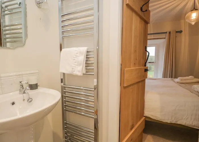 1 Sunny Point Kendal